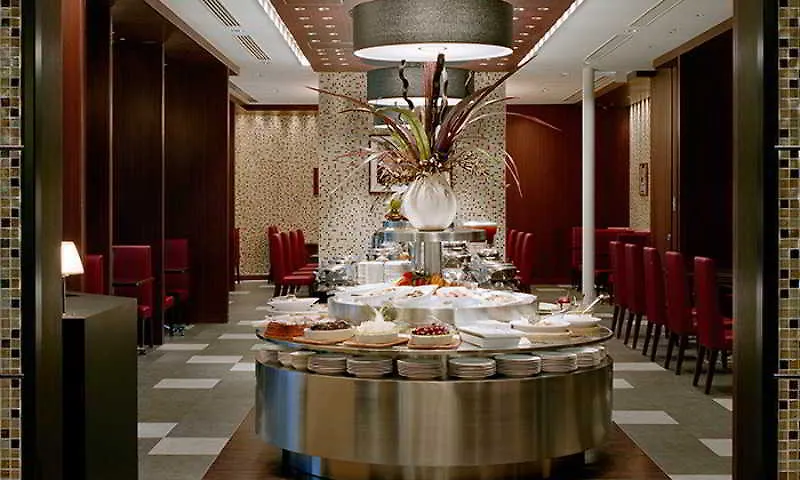 ****  Mitsui Garden Hotel Shiodome Italia-Gai - Tokyo Japan